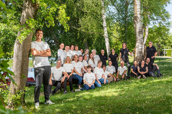 Camping-Katzenkop-Team-Mit-Restaurant-Crew